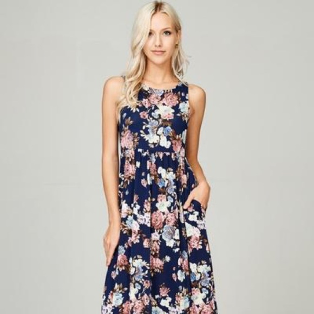 Floral Sleeveless Maxi Dress with Side Pockets